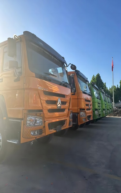 Sinotruk Country II và Country III Thương hiệu mới 6*4/*8 4 Xe tải đổ